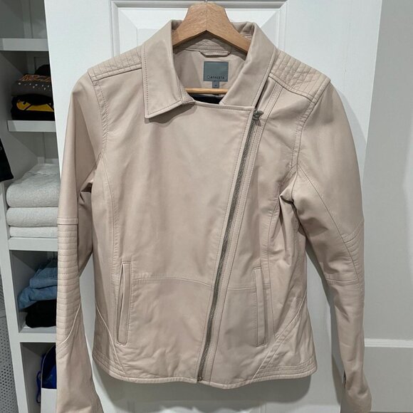 Athleta Jackets & Blazers - Athleta Women's Cream and Pink Jacket